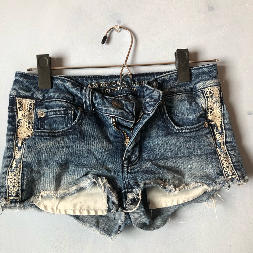 ✨2 for $10✨ American Eagle shorts